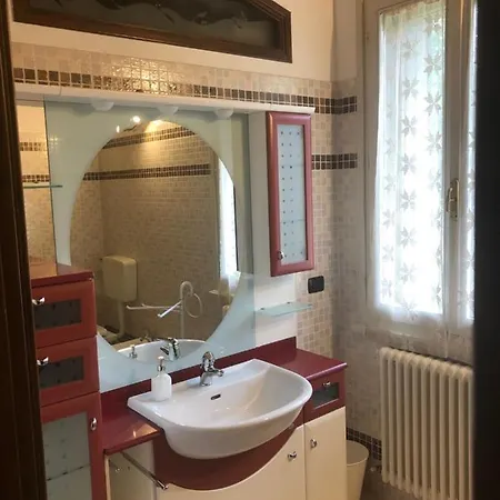 La Casa Di Pilar Bed & Breakfast Cotignola
