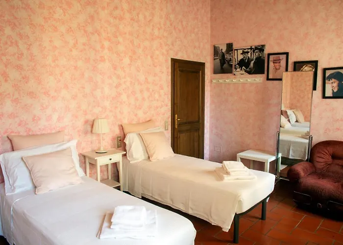 La Casa Di Pilar Bed & Breakfast