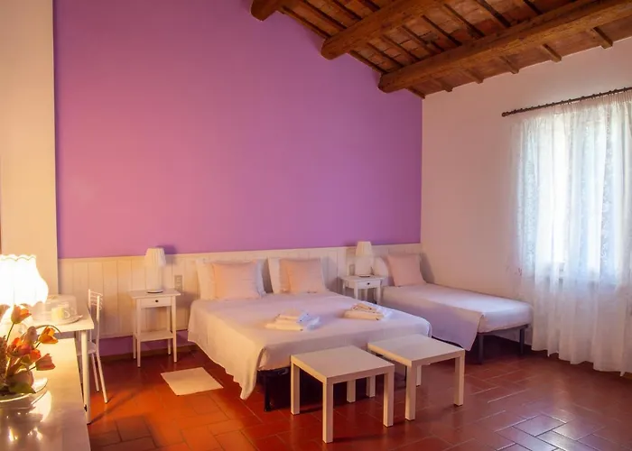 Bed & Breakfast La Casa Di Pilar 3*